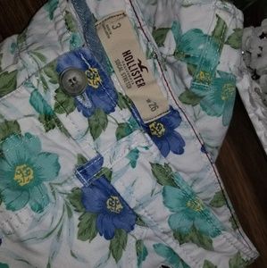 Blue floral Hollister shorts
